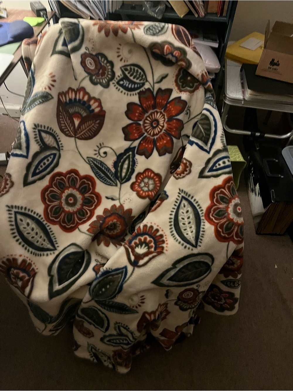 Cream Floral Accent Throw Blanket with Rust and Blue Green Motif